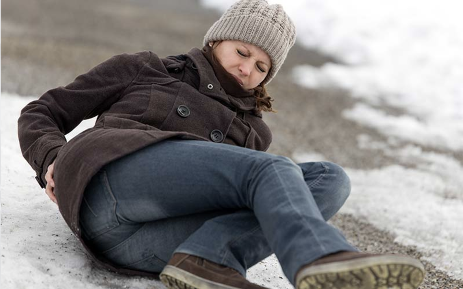 Ontario’s 60-Day Notice Rule for Winter Slip-and-Falls (2025/26): What Injured People Must Do Next